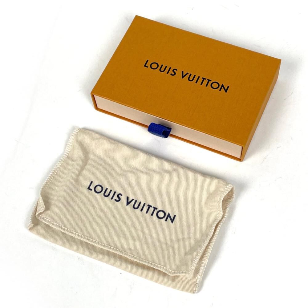 Louis Vuitton Clutch