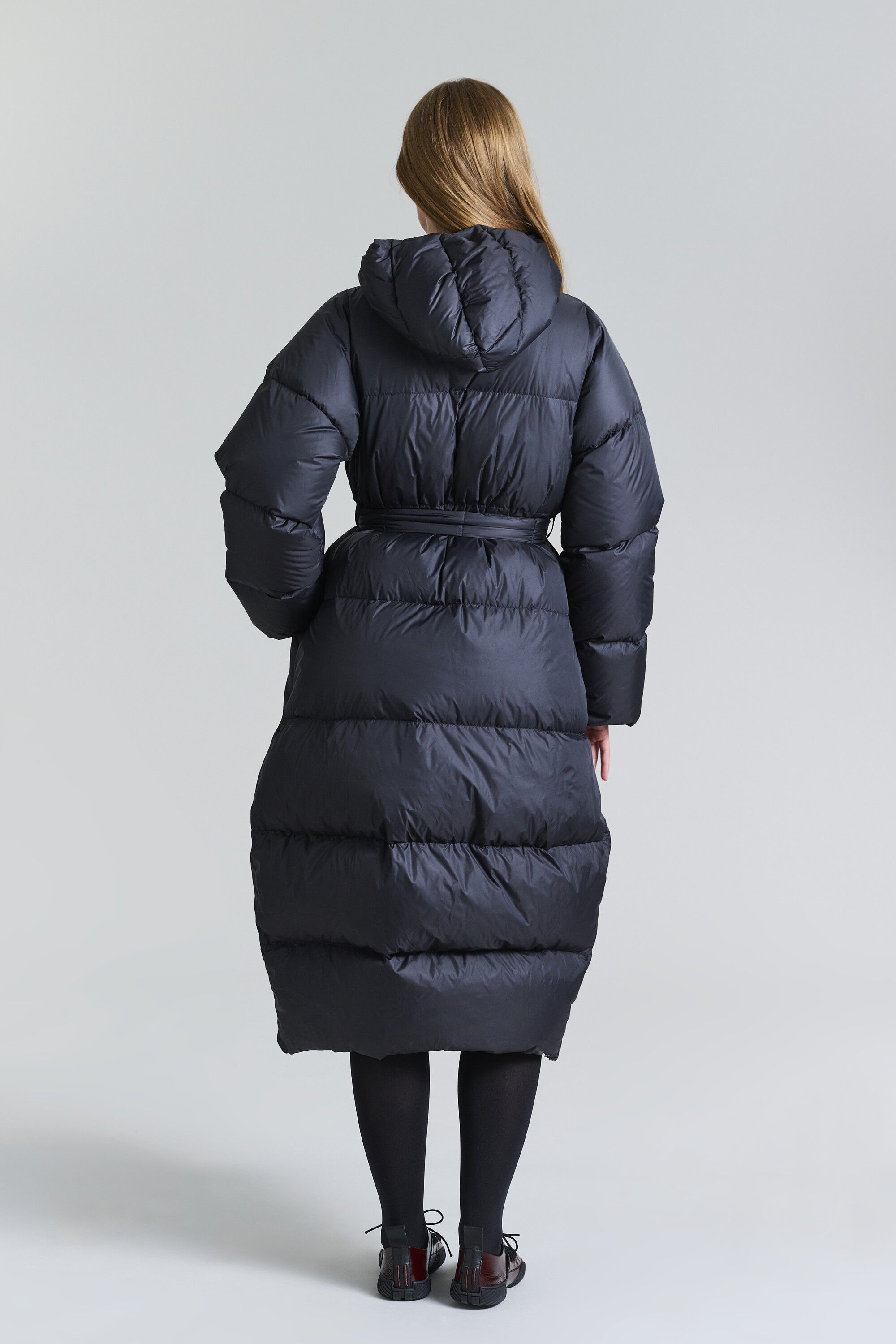 Feather down dunjakke med b&aelig;lte