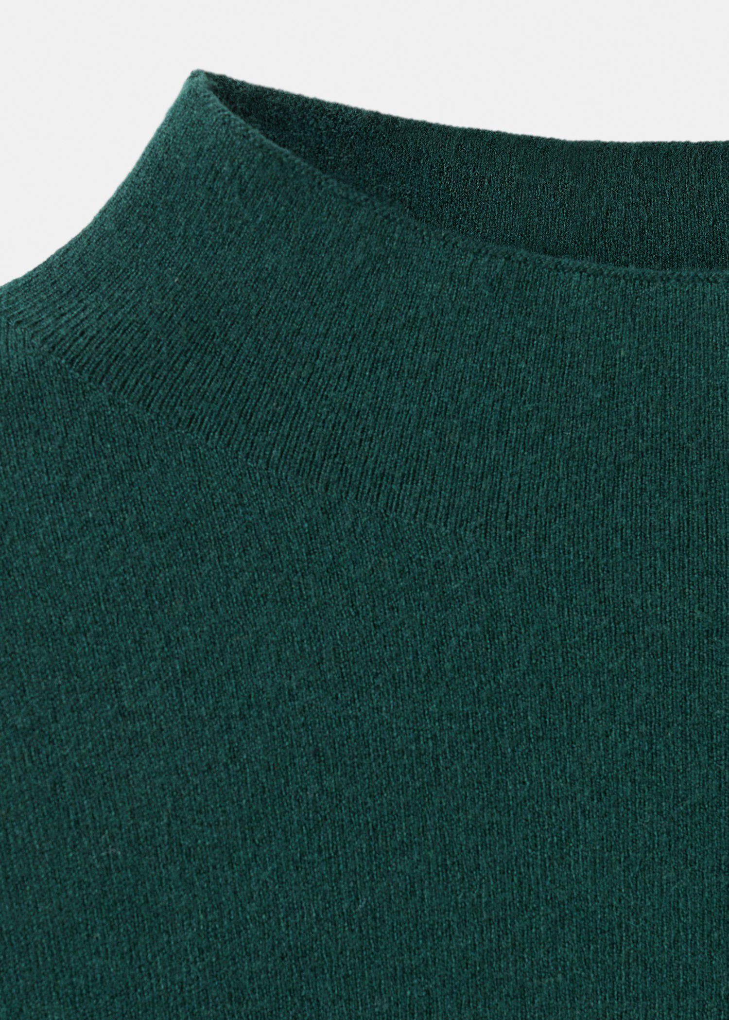 Knitted sweater with perkins neck