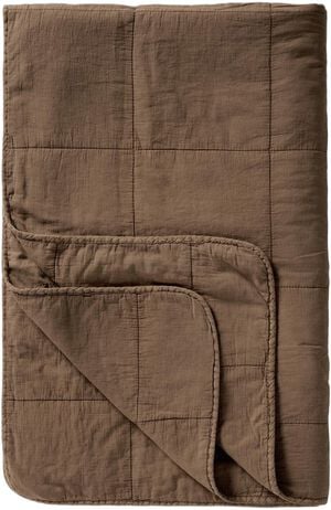 Vintage quilt camel