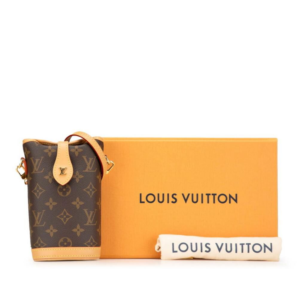 Louis Vuitton Shoulder Bags