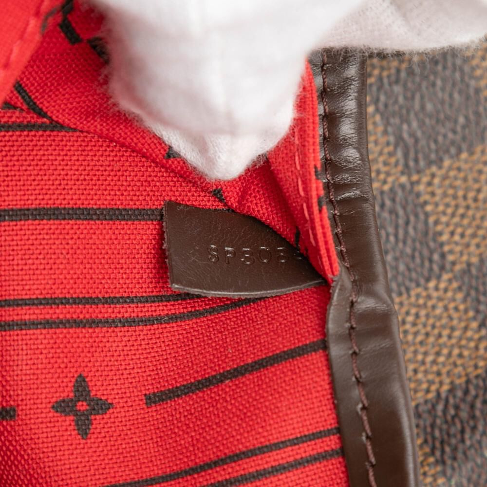 Louis Vuitton Neverfull