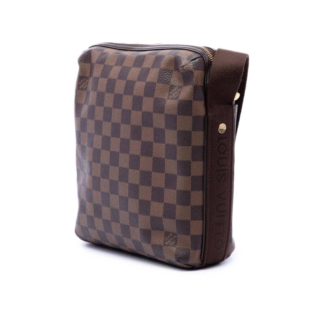 Louis Vuitton Beaubourg