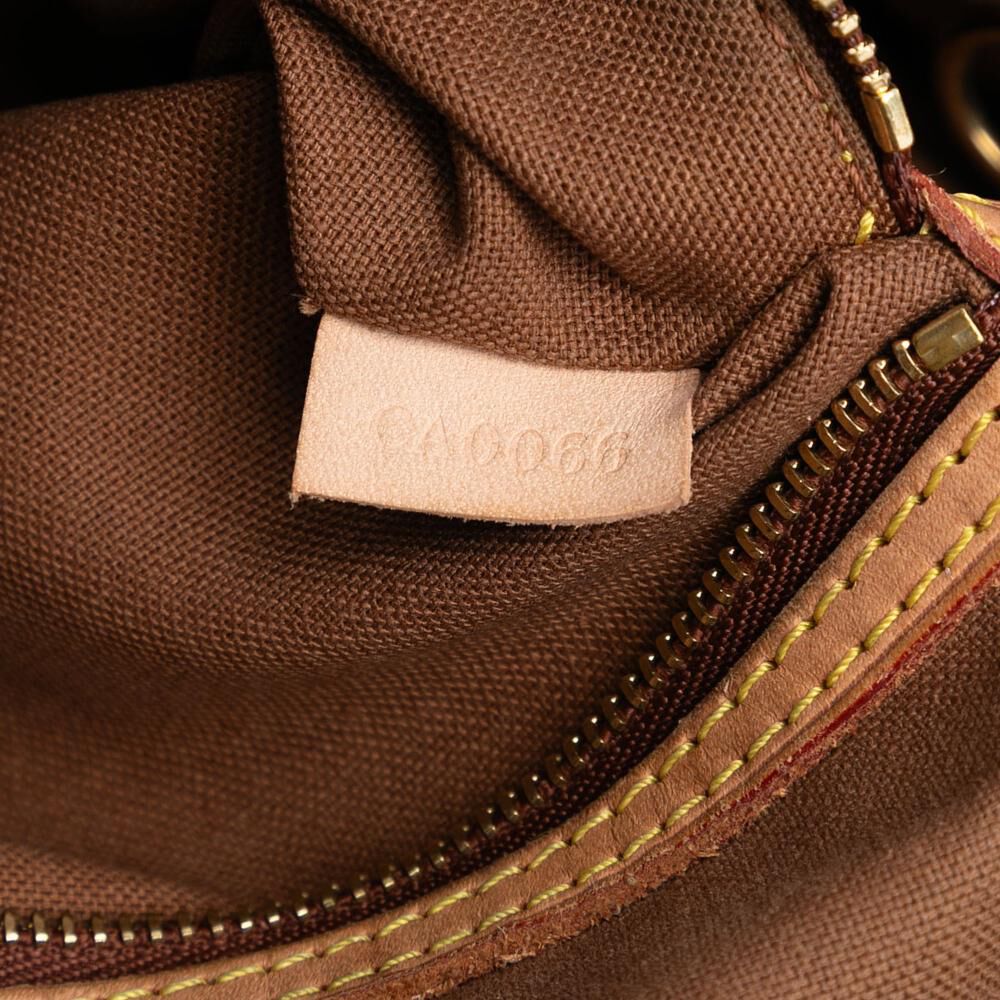 Louis Vuitton Batignolles