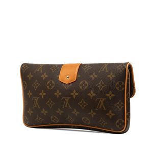 Louis Vuitton Clutch