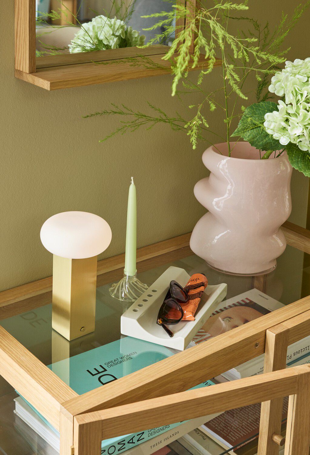 Low Portable Lamp Brass