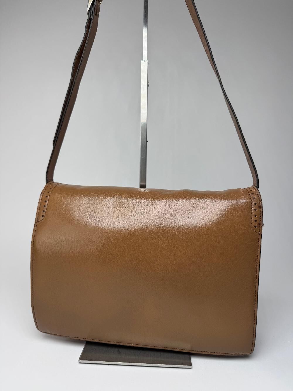Yves Saint Laurent Shoulder Bag