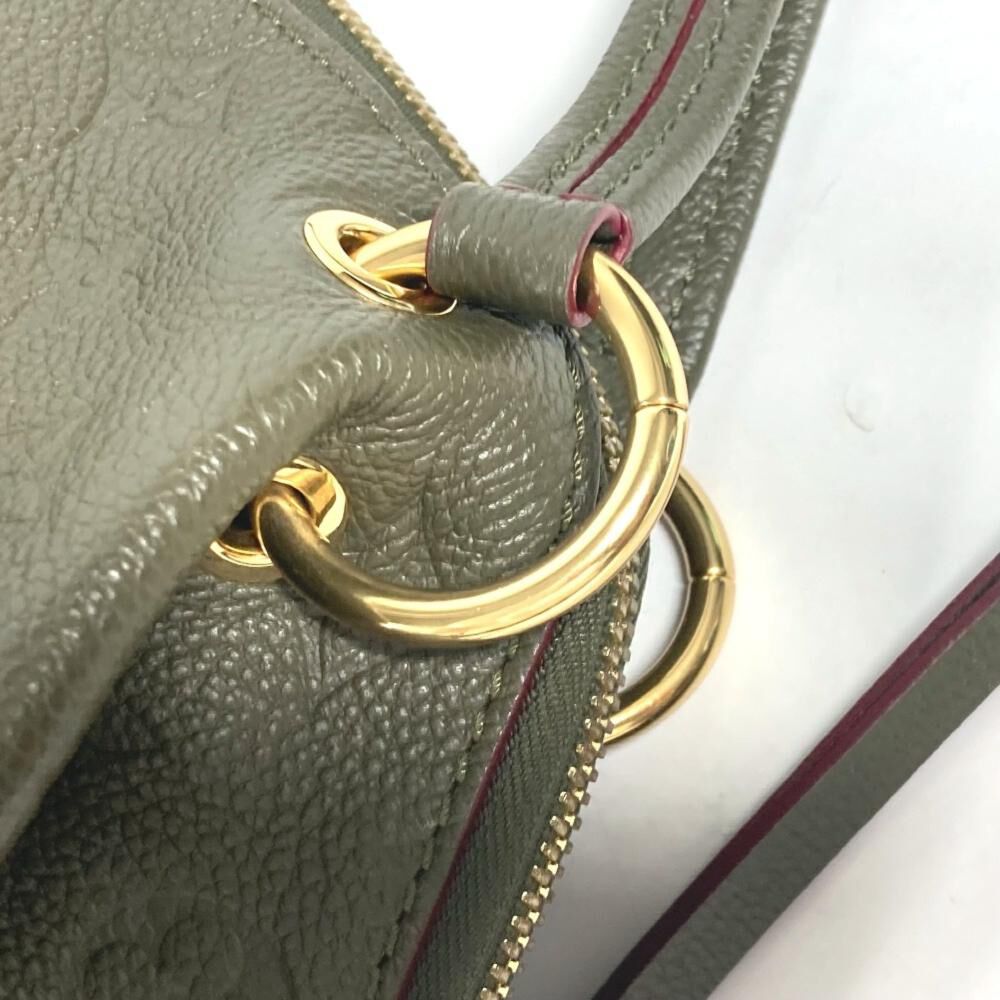 Louis Vuitton Shoulder Bags