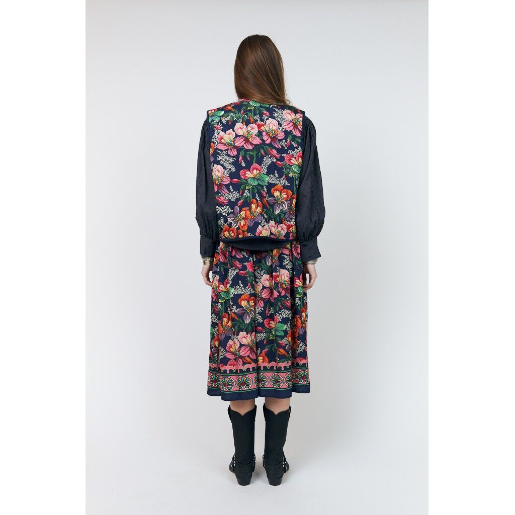 Cairoll Vest