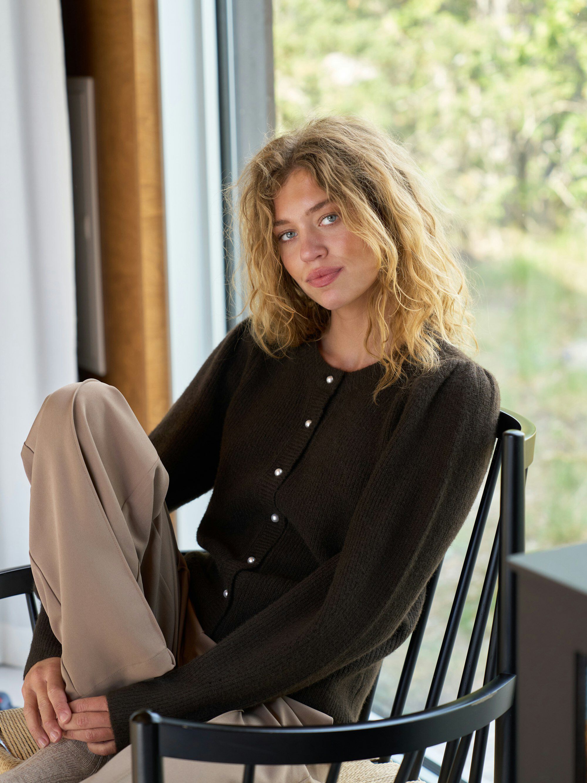 Nuna Knit Cardigan