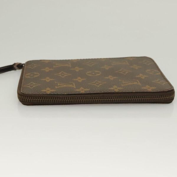 Louis Vuitton Pouch