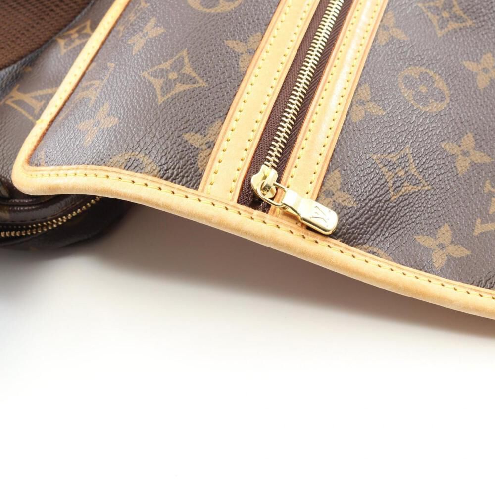 Louis Vuitton Bosphore