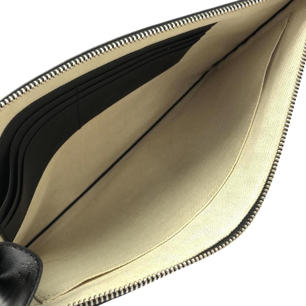 Gucci Pouch