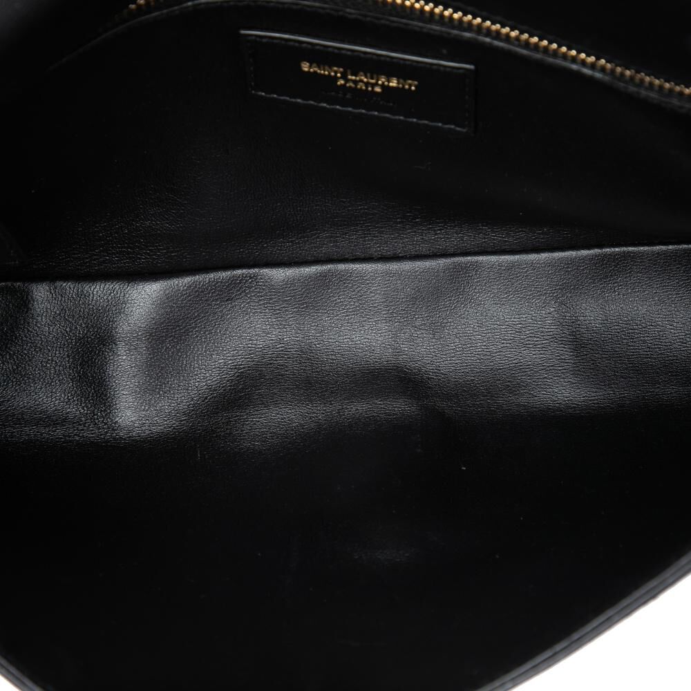 Yves Saint Laurent Shoulder Bag