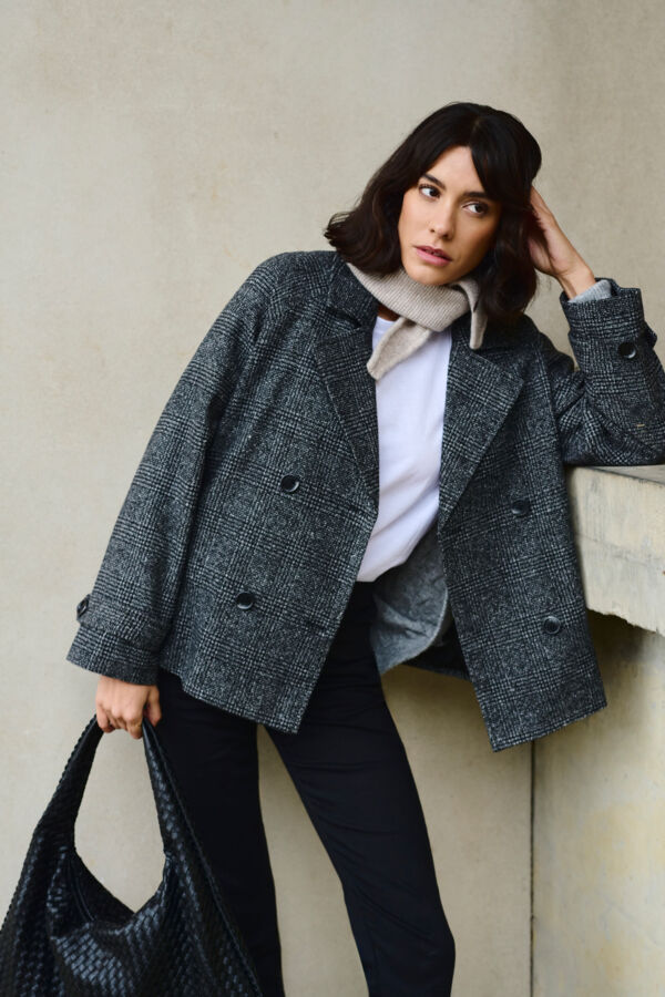 KAfabiola Short Jacket