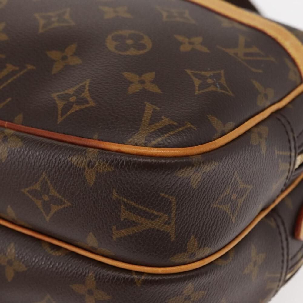 Louis Vuitton Reporter