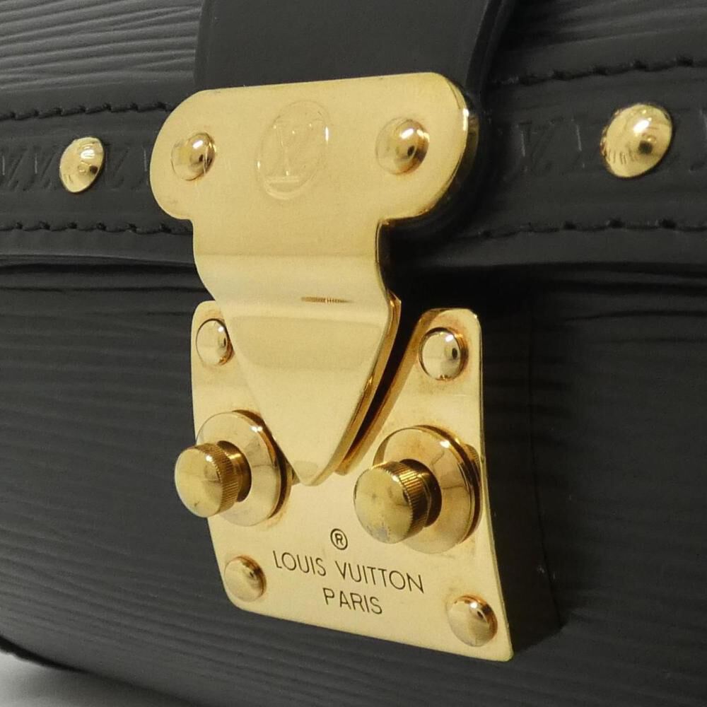 Louis Vuitton Papillon