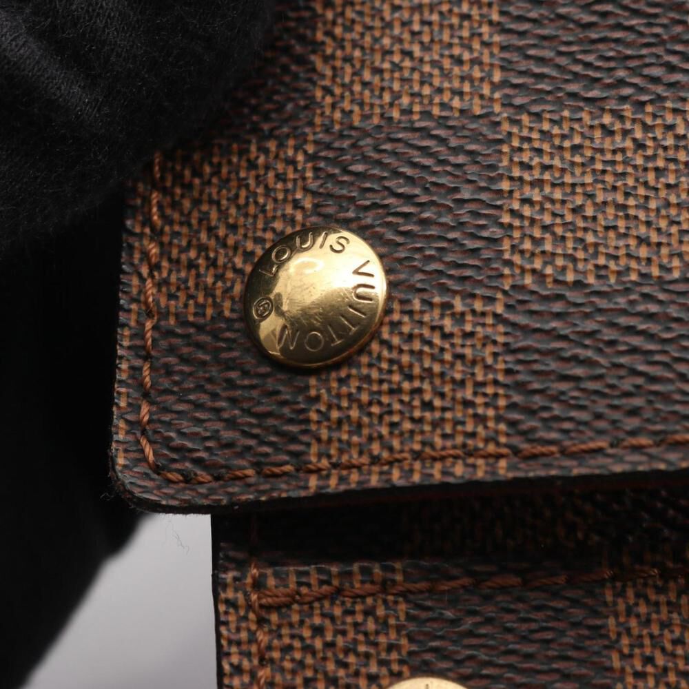 Louis Vuitton Shoulder Bags