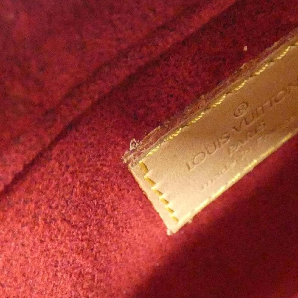 Louis Vuitton Shoulder Bags