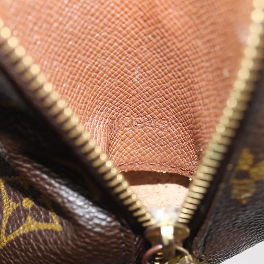 Louis Vuitton Pouch