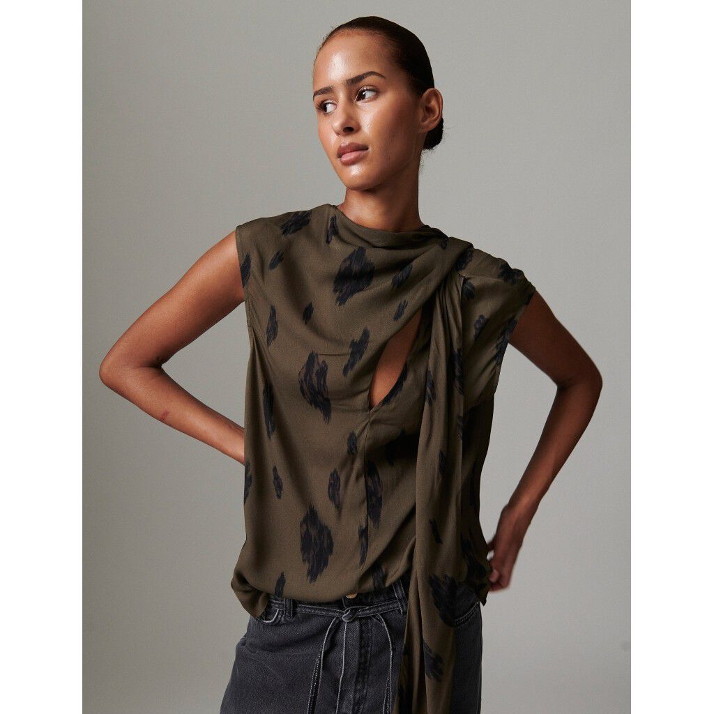 Timett - Abstract Animal