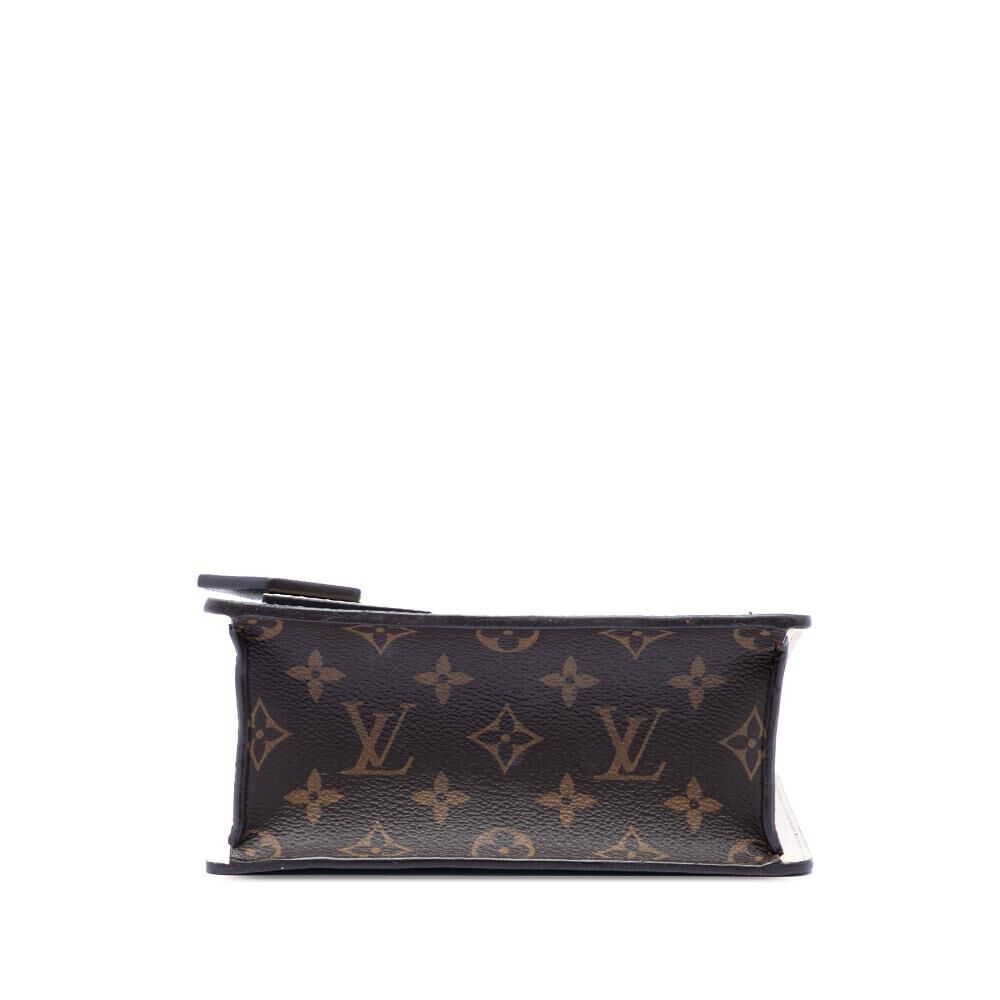 Louis Vuitton Spring Street