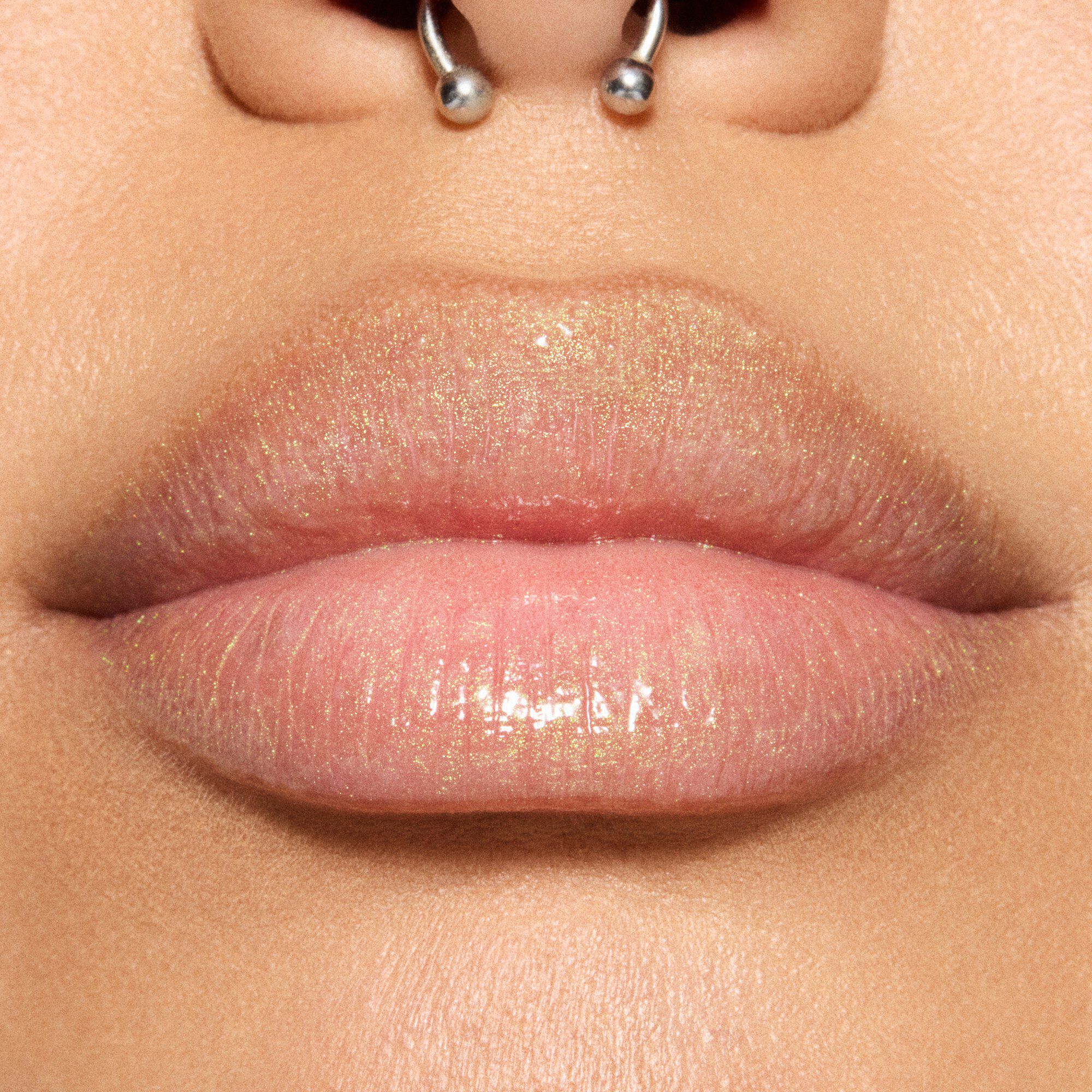 Squirt Plumping Shimmer Lipgloss Stick