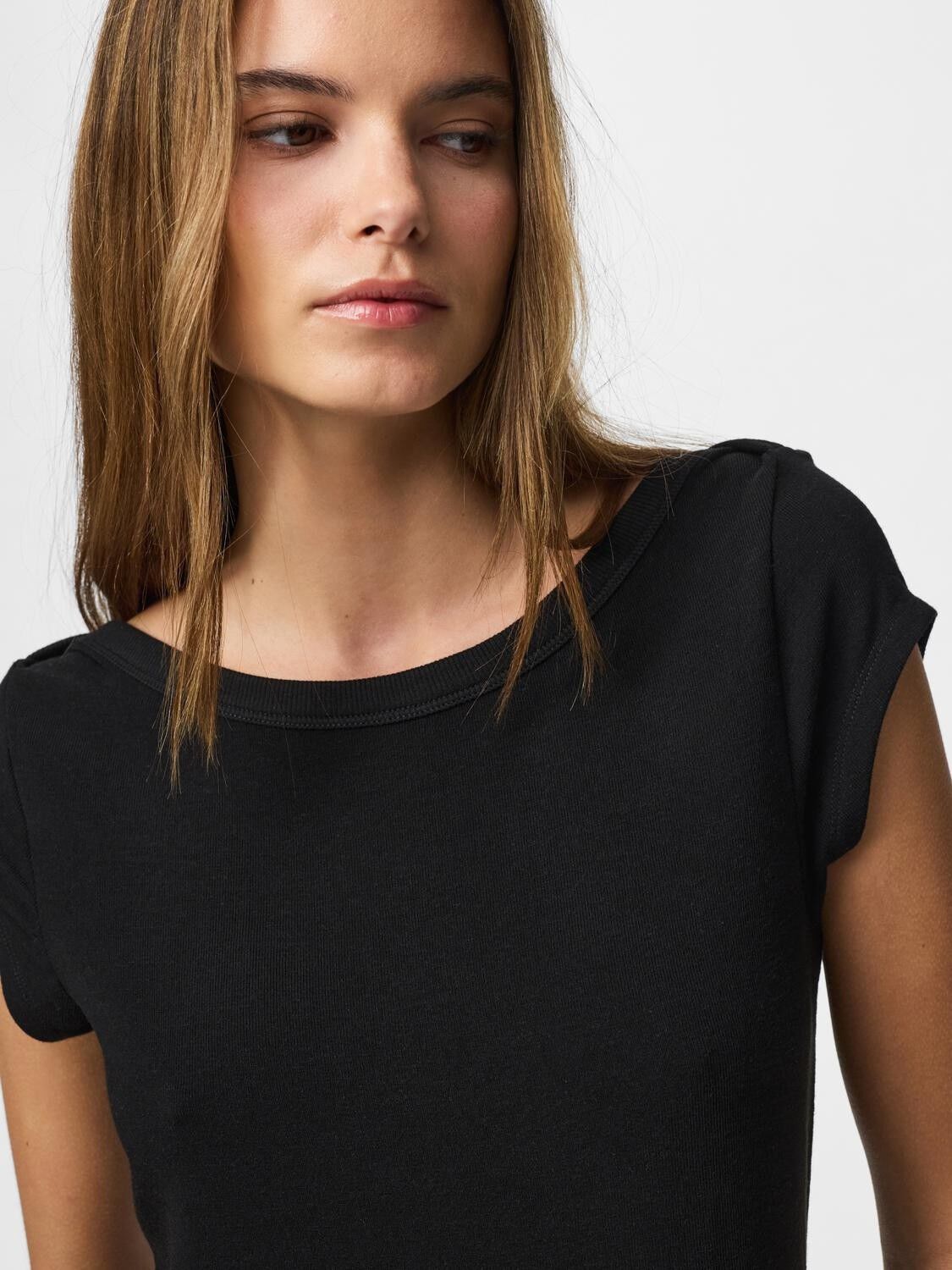 Pcsof C/S Boatneck Top Jrs Dm