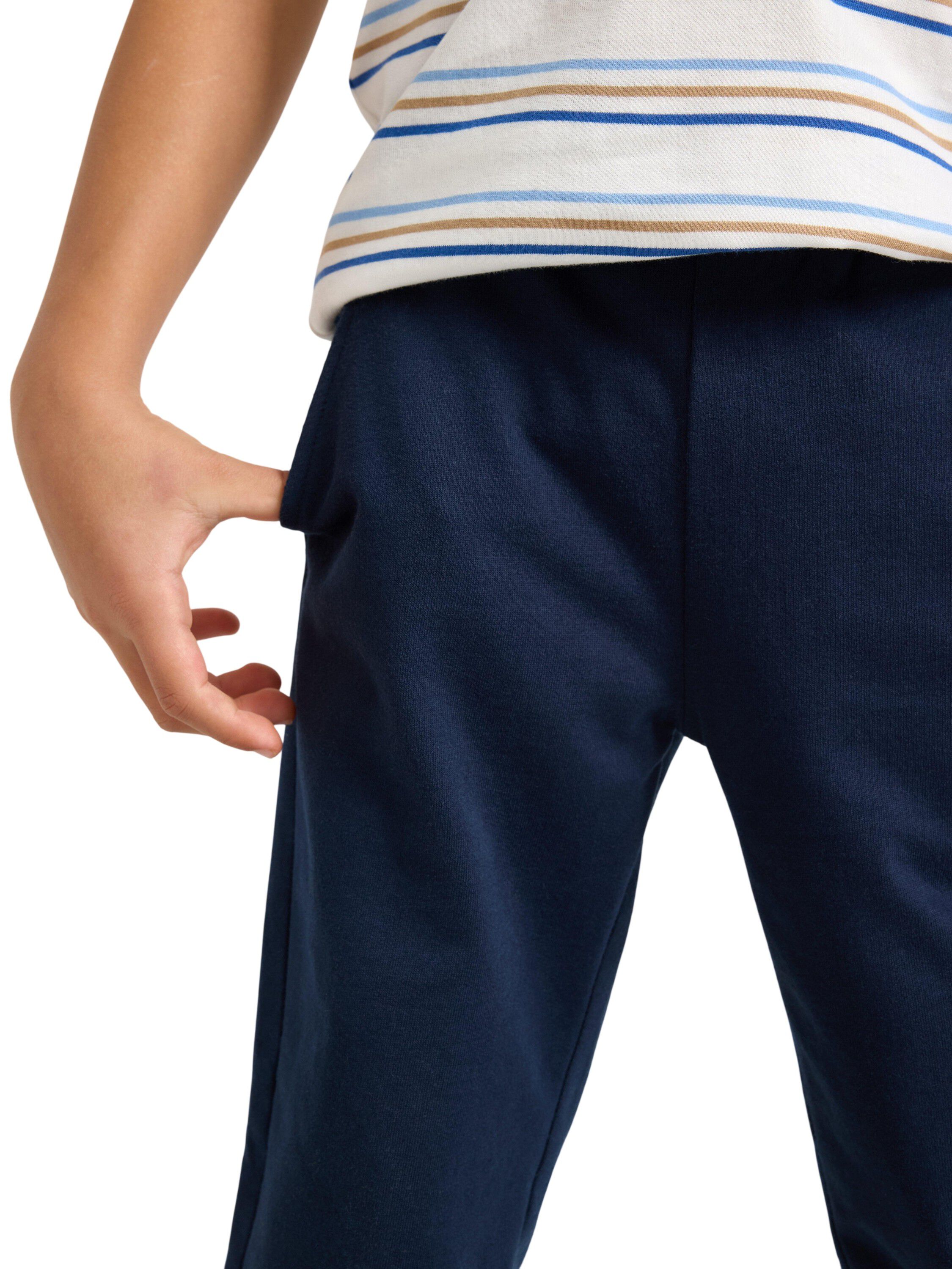 Soft cotton joggers with elastic wa