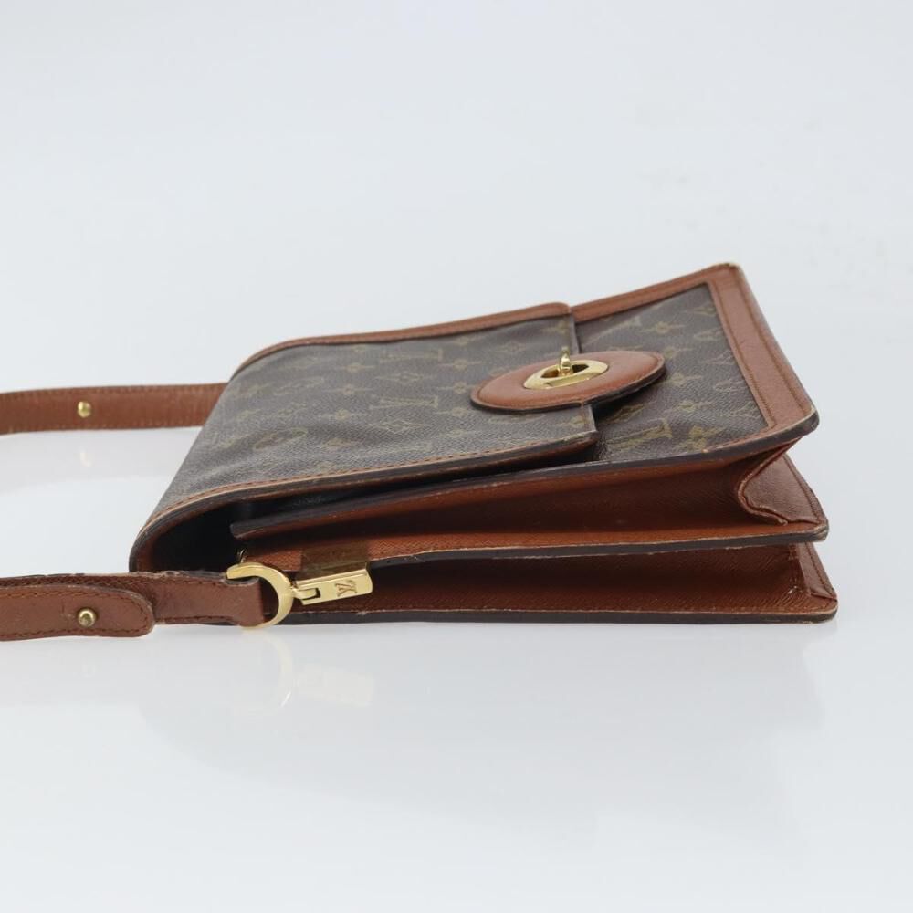 Louis Vuitton Raspail