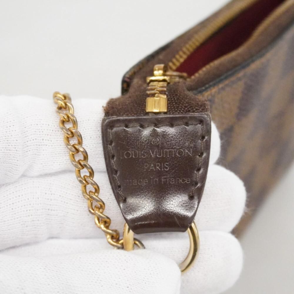 Louis Vuitton Pochette Accessoires