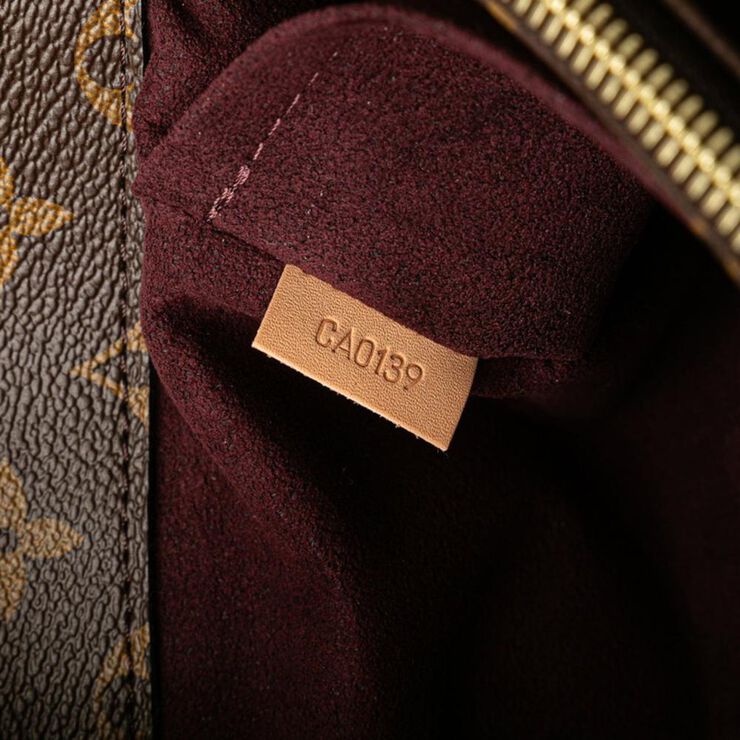 Louis Vuitton Montaigne