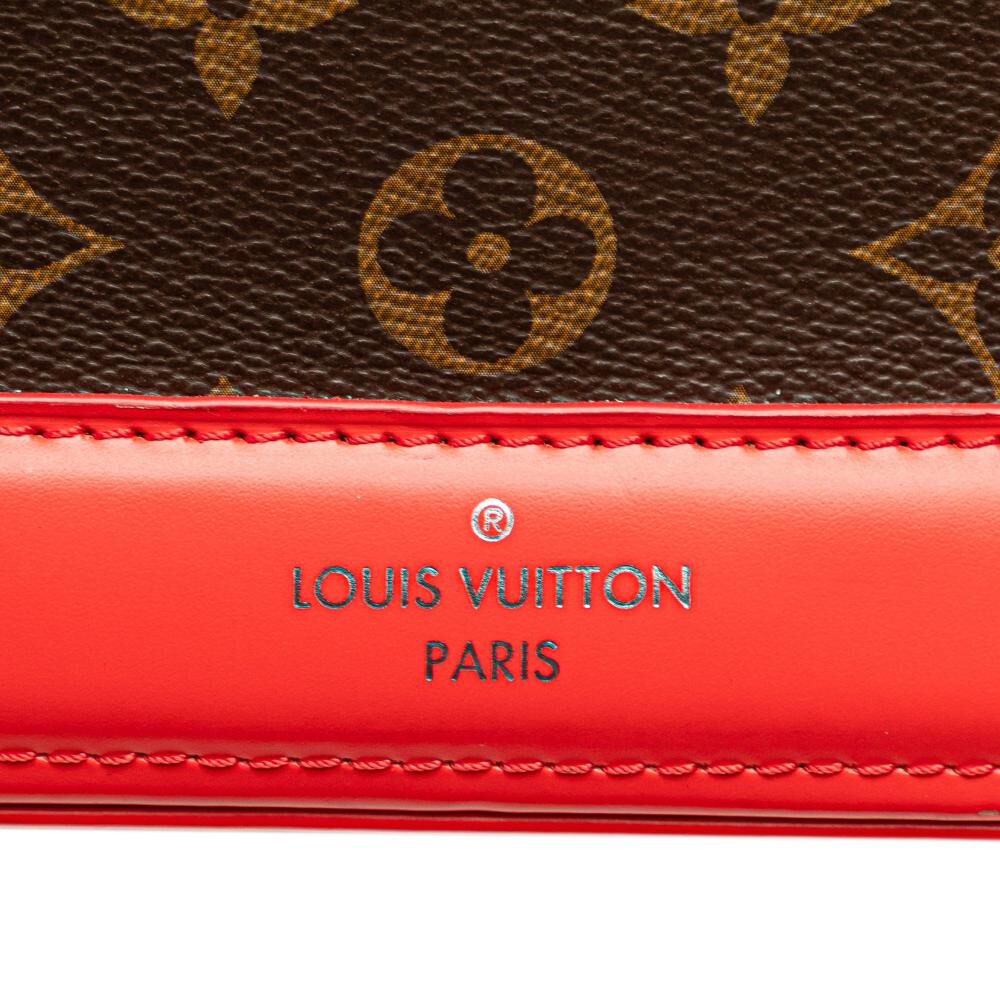 Louis Vuitton Dora