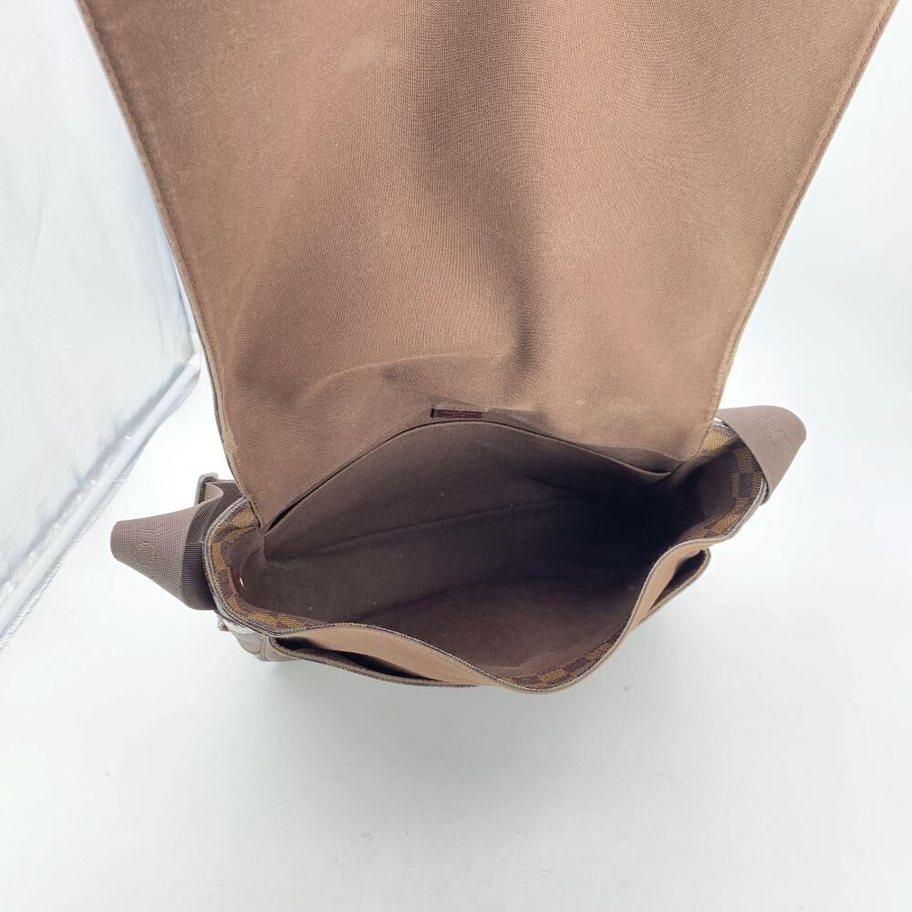 Louis Vuitton Bastille