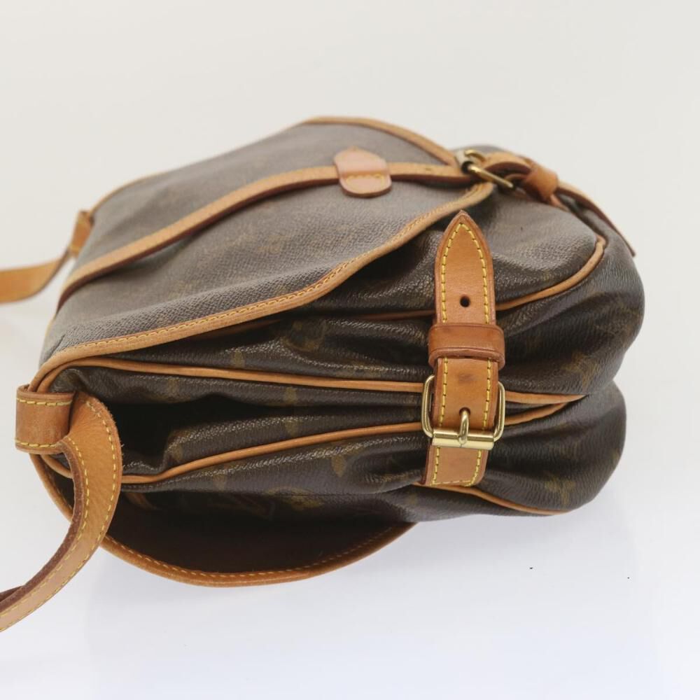 Louis Vuitton Saumur