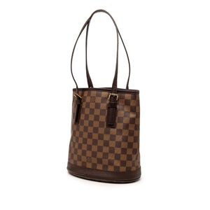 Louis Vuitton Marais