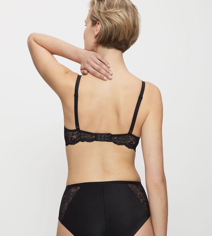 Amourette Charm T W02