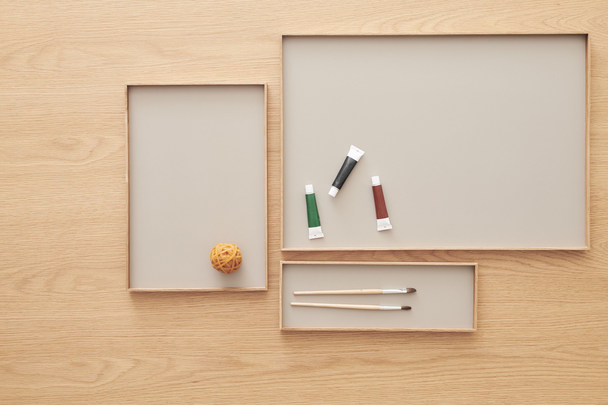 FRAME Tray Small Oak Grey