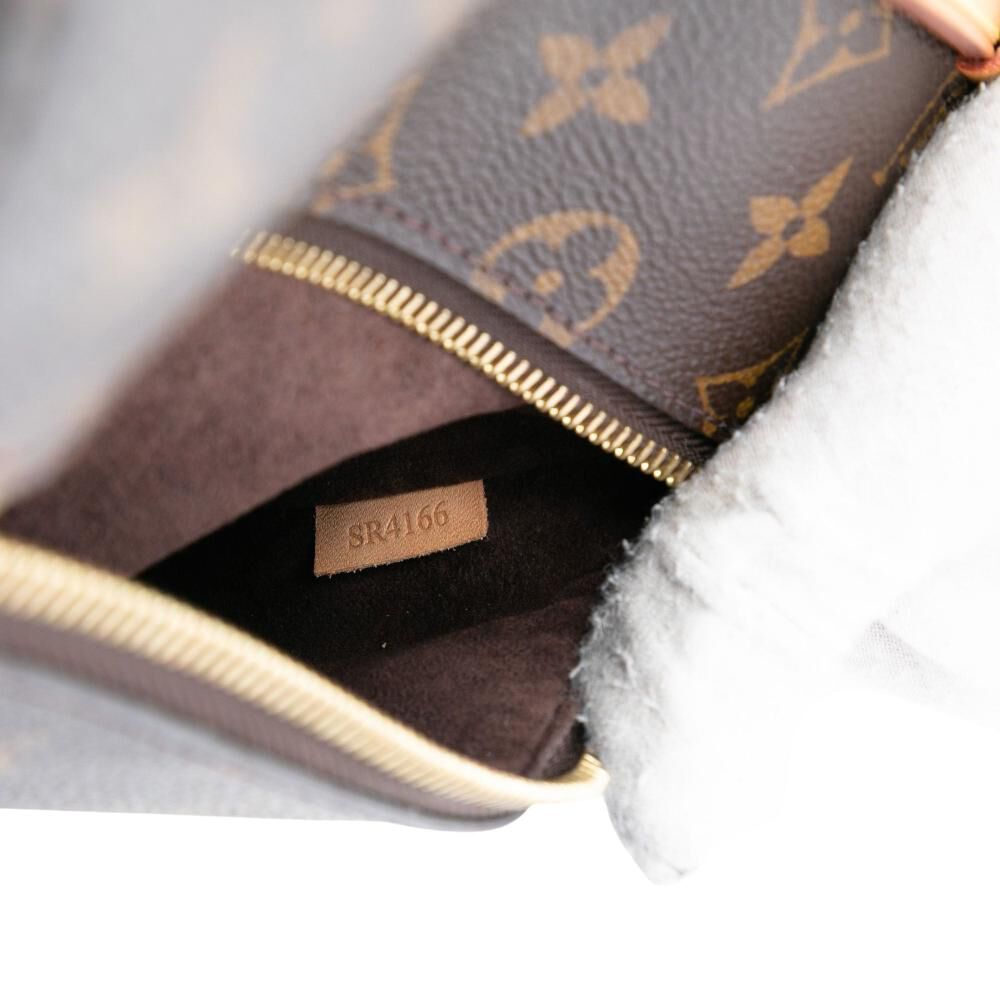 Louis Vuitton Pochette M&eacute;tis