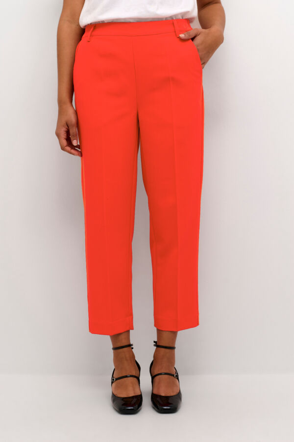 KAsakura HW Cropped Pants