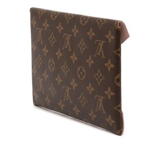 Louis Vuitton Clutch