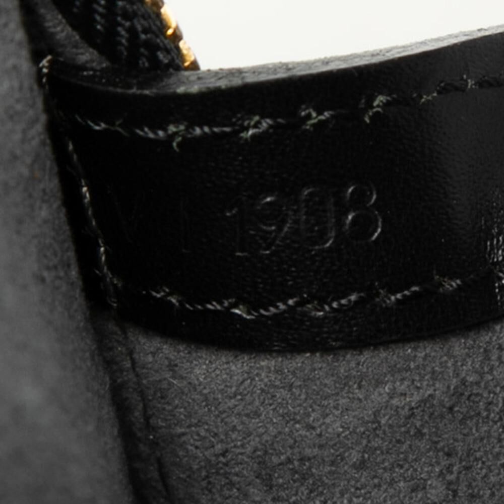 Louis Vuitton Gobelins