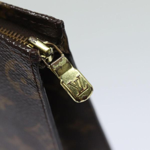 Louis Vuitton Poche Toilette