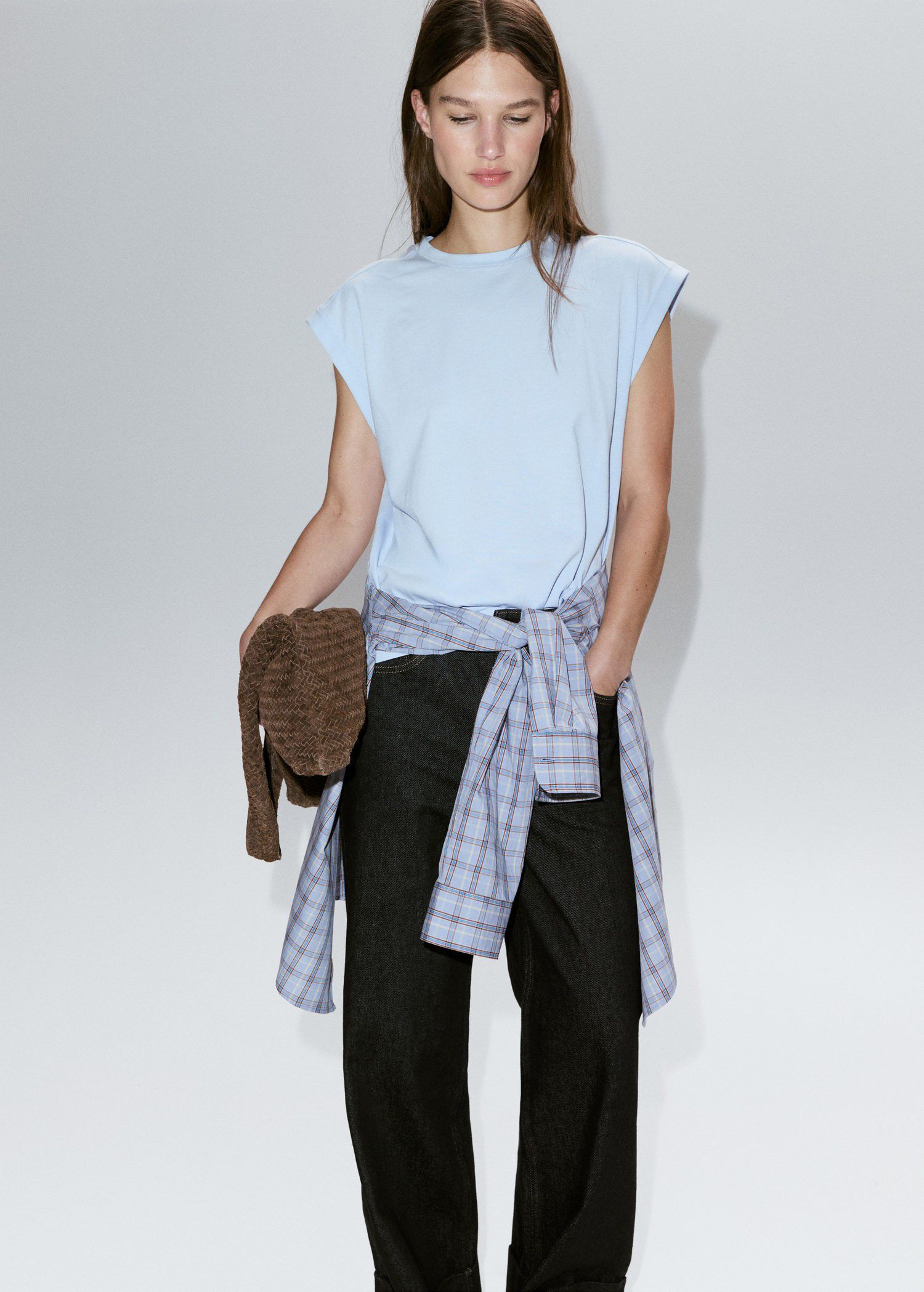 Short-sleeved cotton t-shirt