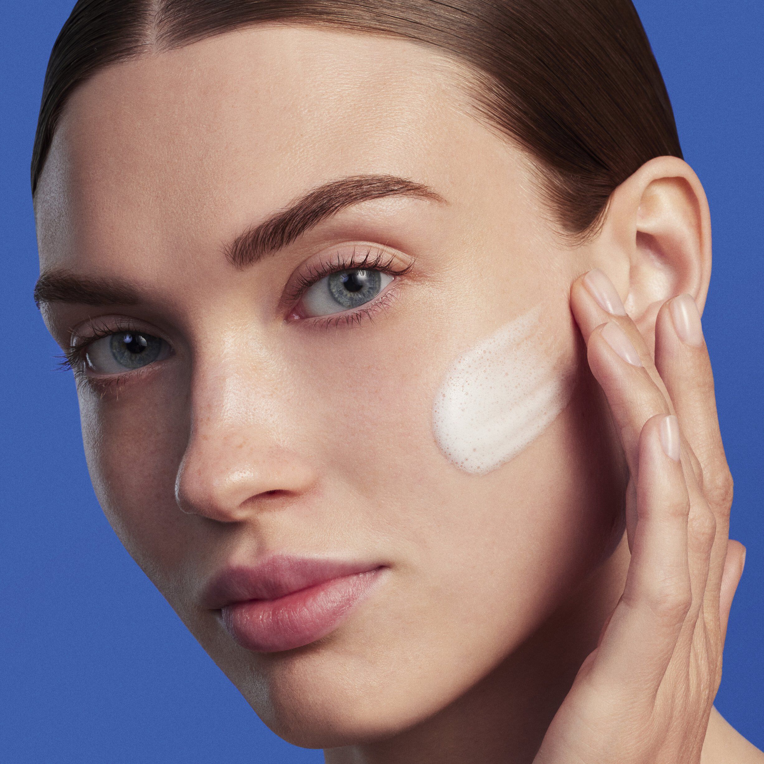 Biosource Softening Foaming Cleanser