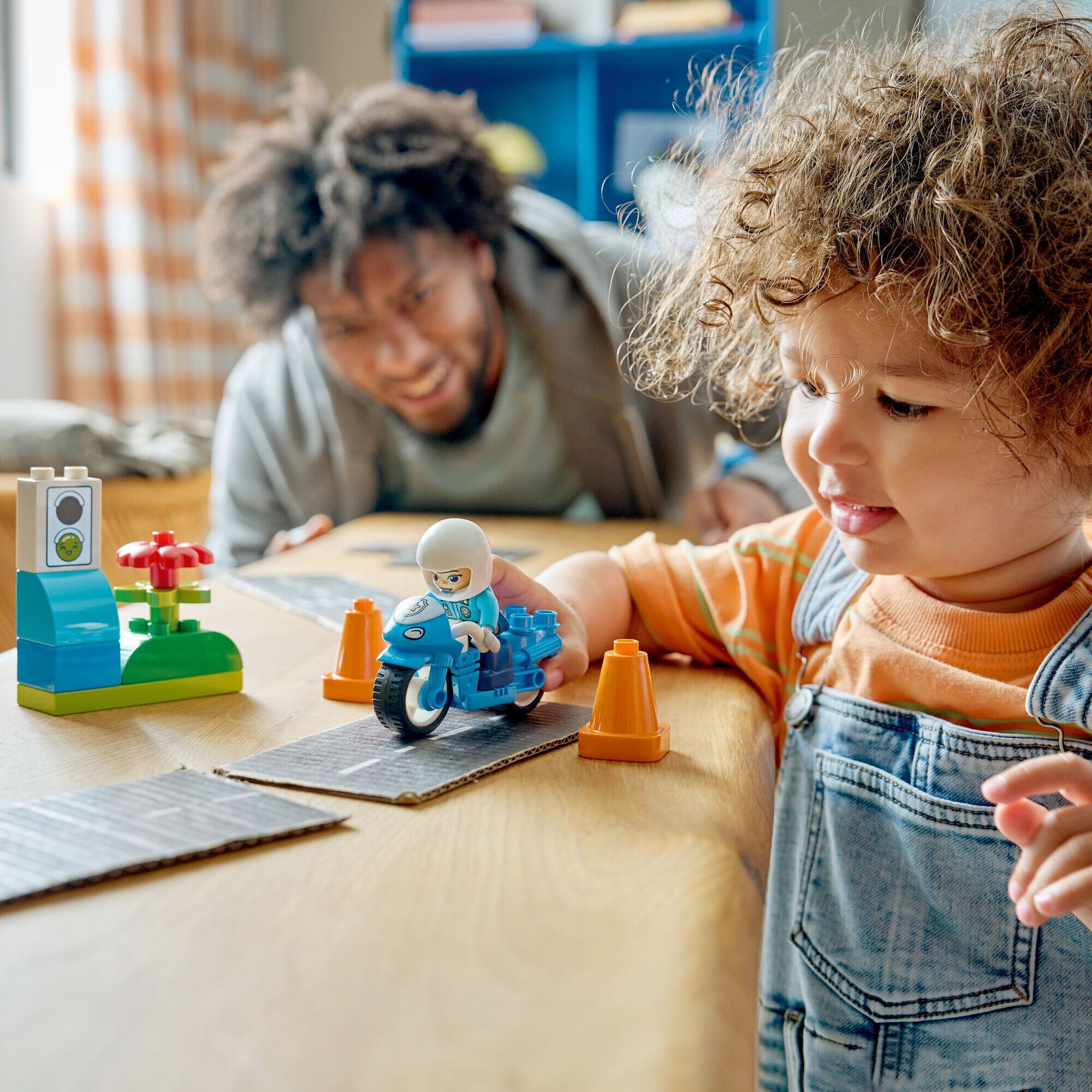 Bl&aring; politimotorcykel 10471