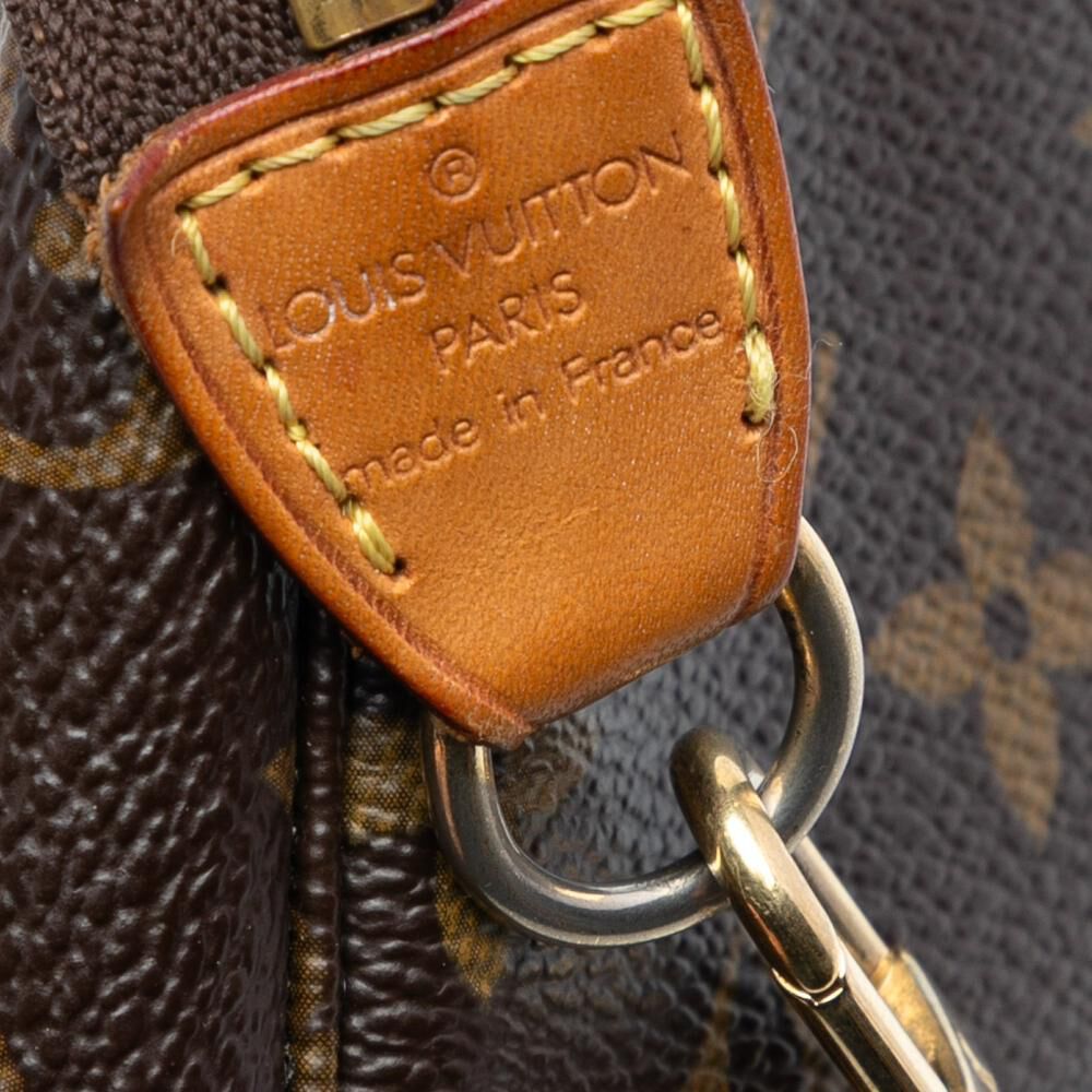 Louis Vuitton Pochette Accessoires