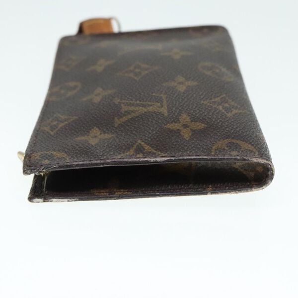 Louis Vuitton Pouch