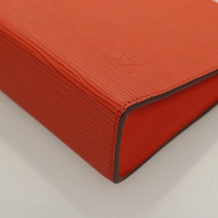 Louis Vuitton Trousse Toilette