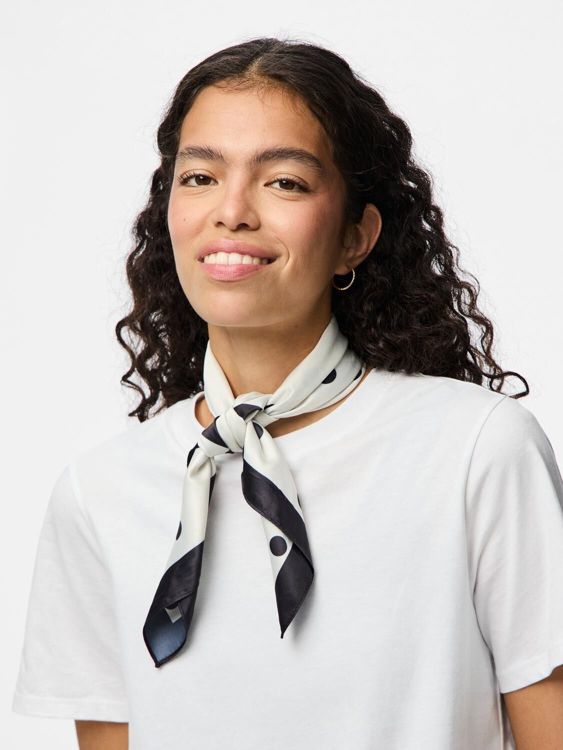 PCDONNIE SQUARE SCARF BC